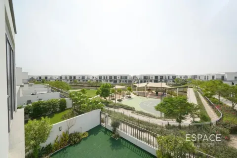 Vila di Dubai Hills Estate, UAE 4 bilik tidur, 229 meter persegi № 738172 - foto 3