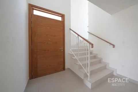 Vila di Dubai Hills Estate, UAE 4 bilik tidur, 229 meter persegi № 738172 - foto 12
