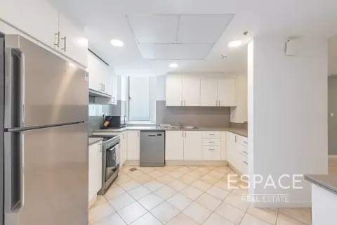 Apartmen di Dubai Marina, UAE 3 bilik tidur, 234 meter persegi № 738173 - foto 7