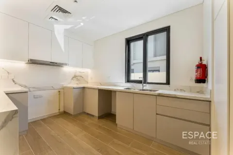 Vila di Jebel Ali, Dubai, UAE 4 bilik tidur, 300 meter persegi № 738177 - foto 13