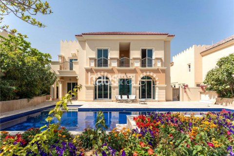 Villa itt: Dubai Sports City, EAE, 5 hálószoba, 869 m², azonosító: 625639 - fénykép 1