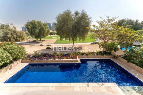 Villa itt: Dubai Sports City, EAE, 5 hálószoba, 869 m², azonosító: 625639 - fénykép 6