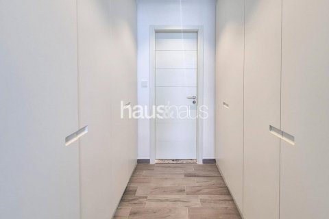 Apartment in Jumeirah Village Circle, Dubai, UAE 2 bedrooms, 114 sq.m. № 625695 - photo 11
