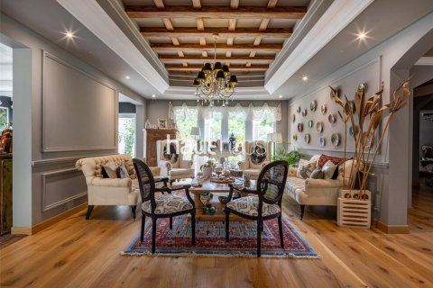 Vila di Dubai Investment Park, UAE 5 bilik tidur, 577 meter persegi № 625638 - foto 20