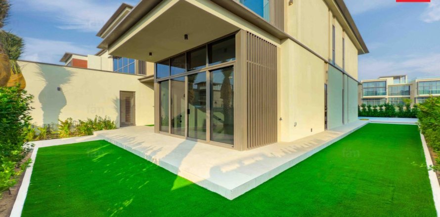 Vila u gradu Dubai Hills Estate, UAE 5 spavaće sobe, 808.2 m2 Br. 573450