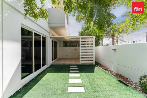 Townhouse de închiriat în Dubai, EAU 3 dormitoare, 303.4 mp.  №693061 - poză 3
