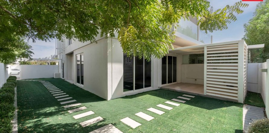 Townhouse în Dubai, EAU 3 dormitoare, 303.4 mp.  №693061