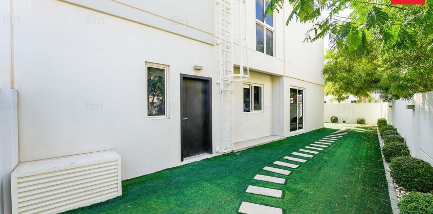 Σπίτι σε Dubai, ΗΑΕ 3 υπνοδωμάτια, 303.4 τ.μ. Αρ. 693061