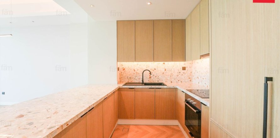 Διαμέρισμα σε Al Barsha, Dubai, ΗΑΕ 2 υπνοδωμάτια, 139.5 τ.μ. Αρ. 693063