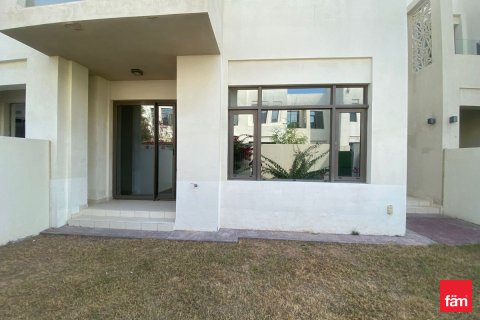 Villa à louer à Reem, Dubai, EAU 3 chambres, 233.7 m2 № 679090 - photo 1