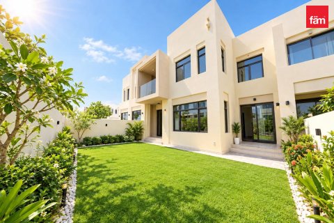 Villa Reem, Dubaijā, AAE 3 istabas, 233.7 m2 Nr. 679090