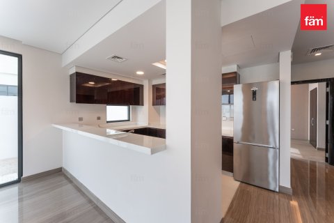 Üürile anda villa asukohaga Dubai, AÜE: 6 magamistoaga, 274.2 m² Nr 679085 - pilt 8