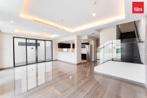 Üürile anda villa asukohaga Dubai, AÜE: 6 magamistoaga, 274.2 m² Nr 679085 - pilt 5