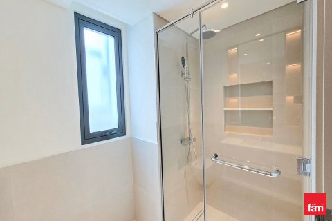 Villa zur Miete in Dubai, VAE 4 Schlafzimmer, 538.5 m2 Nr. 686010 - Foto 8