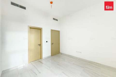 Townhouse sa Dubai Sports City, UAE 4 silid-tulugan, 156.9 sq.m. № 686009 - larawan 12