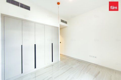 Townhouse sa Dubai Sports City, UAE 4 silid-tulugan, 156.9 sq.m. № 686009 - larawan 15