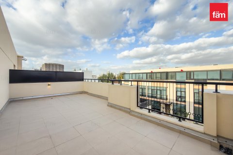 Townhouse sa Dubai Sports City, UAE 4 silid-tulugan, 156.9 sq.m. № 686009 - larawan 3