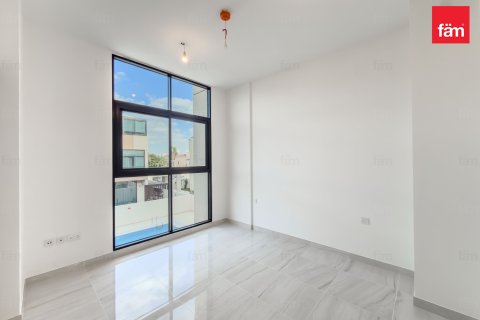 Townhouse sa Dubai Sports City, UAE 4 silid-tulugan, 156.9 sq.m. № 686009 - larawan 13