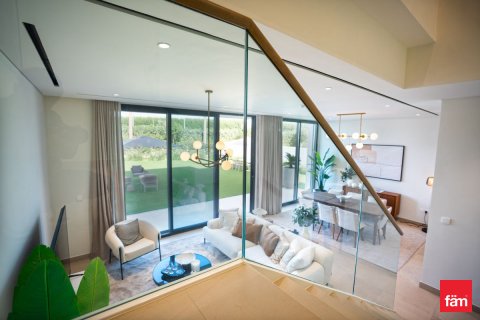 Shtëpi në qytet në Dubai, Emiratet e Bashkuara Arabe 3 dhoma gjumi, 317.1 m2. № 686012 - Foto 7