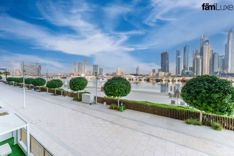 Apartament de închiriat în Dubai Marina, Dubai, EAU 4 dormitoare, 223.2 mp. №645534 - poză 29