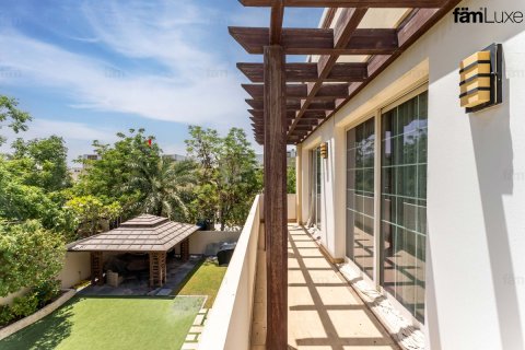 Villa til salgs i Dubai, Emiratene 5 soverom, 817.3 kvm Nr. 715589 - Foto 19