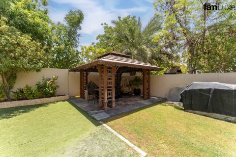Villa til salgs i Dubai, Emiratene 5 soverom, 817.3 kvm Nr. 715589 - Foto 12