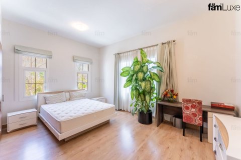 Villa til salgs i Dubai, Emiratene 5 soverom, 817.3 kvm Nr. 715589 - Foto 18