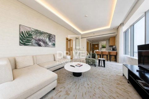 Apartment til salg i Palm Jumeirah, Dubai, UAE 1 soveværelse, 103.03 kvm № 767945 - foto 7
