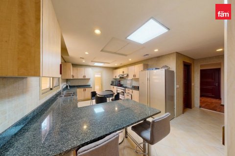 Müüa villa asukohaga Wadi Al Safa 2, Dubai, AÜE: 5 magamistoaga, 814 m² Nr 723281 - pilt 5