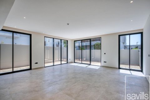 טאונהאוס למכירה ב Dubai Land, Dubai, איחוד האמירויות  3 חדרי שינה, 281.59 מ"ר, מספר 747412 - תמונה 2