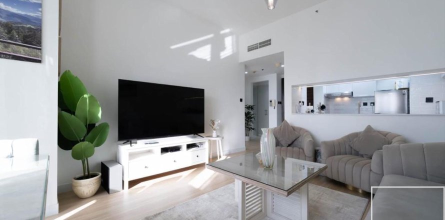 Apartament në Jumeirah Lake Towers, Dubai, Emiratet e Bashkuara Arabe 1 dhomë gjumi, 67.08 m2. № 747413