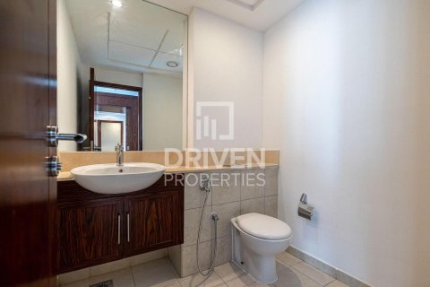 Huoneisto Downtown Dubai (Downtown Burj Dubai), Dubai, Arabiemiraatit 1 makuuhuone, 91.6 m2 № 745629 - kuva 12