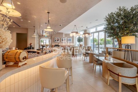 Διαμέρισμα σε Downtown Dubai (Downtown Burj Dubai), Dubai, ΗΑΕ 2 υπνοδωμάτια, 111.95 τ.μ. Αρ. 745631 - φωτογραφία 18