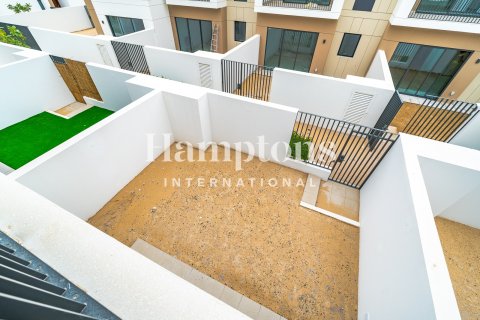 Radový dom v Arabian Ranches 3, Dubai, SAE 3 spálne, 144.839 m2 č. 702873