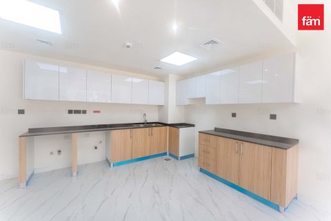 Townhouse sa Dubai, UAE 3 silid-tulugan, 105.7 sq.m. № 685923 - larawan 13