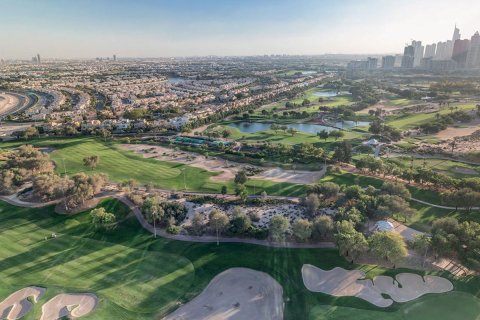 Lägenhet till försäljning i Dubai, UAE 2 sovrum, 126.9 kvm Nr. 685924 - fotografi 6