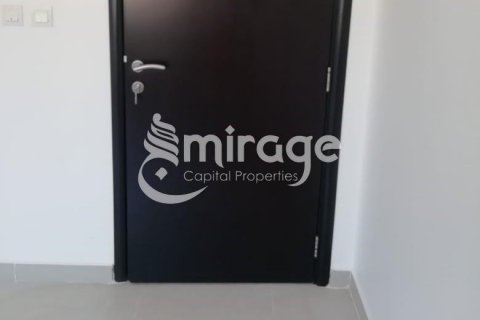 Vilë në Al Reef, Abu Dhabi, Emiratet e Bashkuara Arabe 5 dhoma gjumi, 273.4 m2. № 574418 - Foto 10