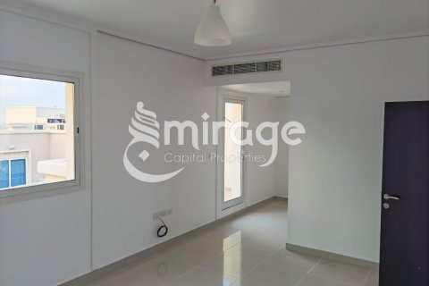 Vilë në Al Reef, Abu Dhabi, Emiratet e Bashkuara Arabe 5 dhoma gjumi, 273.4 m2. № 574418 - Foto 8