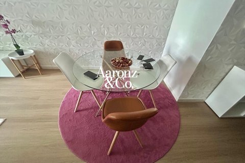 דירה למכירה ב Dubai Marina, Dubai, איחוד האמירויות 1 חדר שינה, 80 מ"ר, מספר 691998 - תמונה 3