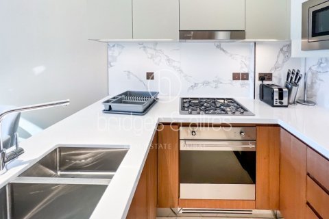 Διαμέρισμα σε Downtown Dubai (Downtown Burj Dubai), ΗΑΕ 1 υπνοδωμάτιο, 74 τ.μ. Αρ. 692001 - φωτογραφία 4