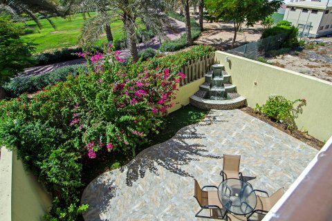 Villa i Jumeirah Village Circle, Dubai, UAE 3 sovrum, 257.25 kvm Nr. 751077