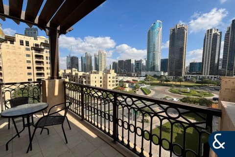 Apartament në Old Town, Dubai, Emiratet e Bashkuara Arabe 1 dhomë gjumi, 85 m2. № 685067 - Foto 4