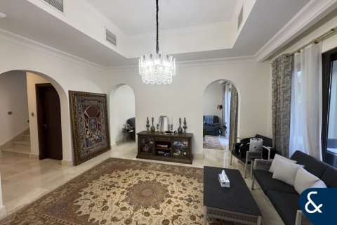 فيلا للبيع في المرابع العربية، دبي، الإمارات العربية المتحدة 5 غرفة نوم ، 342 متر مربع ، رقم 684971 - صورة 5