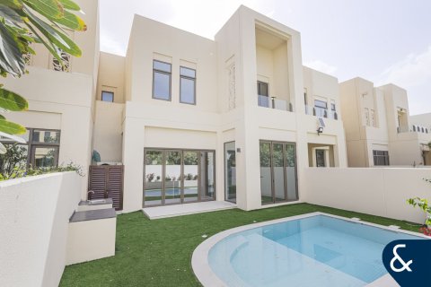 Villa in Reem, Dubai, VAE 3 slaapkamers, 208 vr.m. nr 684994