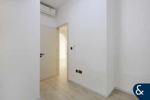 Вилла Рим, Дубай, БАӘ-да 3 жатын бөлмелер, 208 м² № 684994 - фото 9