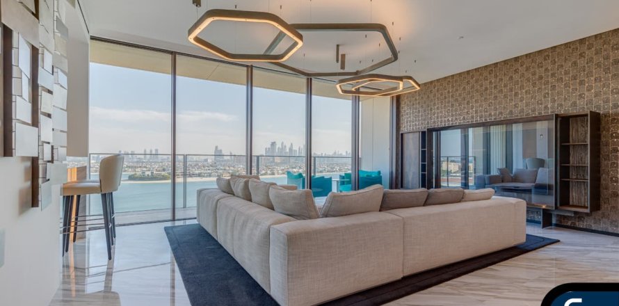 Wohnung in Palm Jumeirah, Dubai, VAE: 2 Schlafzimmer, 222 m2 Nr. 684973