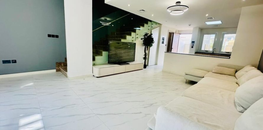 Βίλα σε Rukan, Dubai, ΗΑΕ 2 υπνοδωμάτια, 159 τ.μ. Αρ. 693917