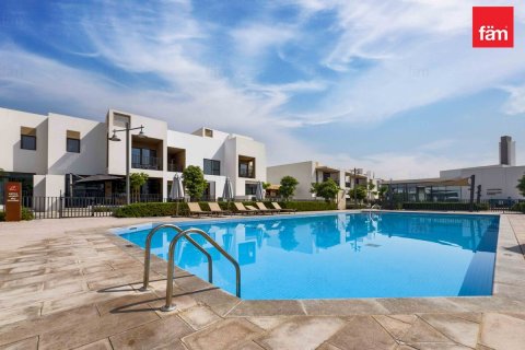 Kuća u nizu u Dubai, UAE 3 spavaćih soba, 125.8 m2 Br. 696678 - fotografija 12