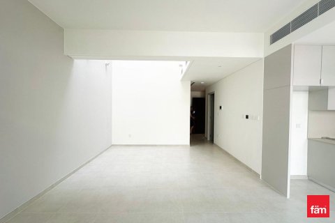 Kuća u nizu u Dubai, UAE 3 spavaćih soba, 125.8 m2 Br. 696678 - fotografija 4