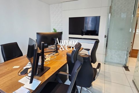 Office til leje i Business Bay, Dubai, UAE 147 kvm № 715269 - foto 10